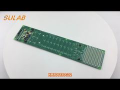 Una mirada más cercana: Panel de visualización del centro de llamadas KONE con alta visibilidad LED y pantalla multilinea