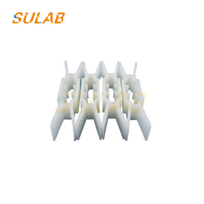 Clip para puertas de aterrizaje de ascensor QKS9 - Material de PA resistente al desgaste para un movimiento suave de la puerta y compatibilidad con el tipo Mitsubishi