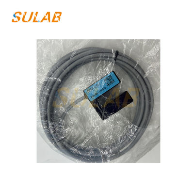 Sensor de nivelación compacto para ascensores con pantalla infrarroja conforme a EN/IEC 61496 para protección de seguridad