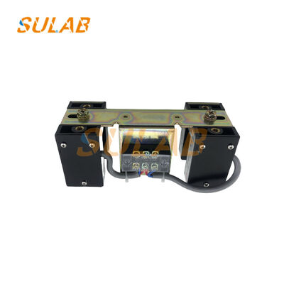 YG-25 G1 Sensor de nivelación de proximidad magnética con ranura en U Interruptor de posición del piso del ascensor 250V 3A IP67 Detección de posición precisa del nivel del piso a prueba de polvo y salpicaduras